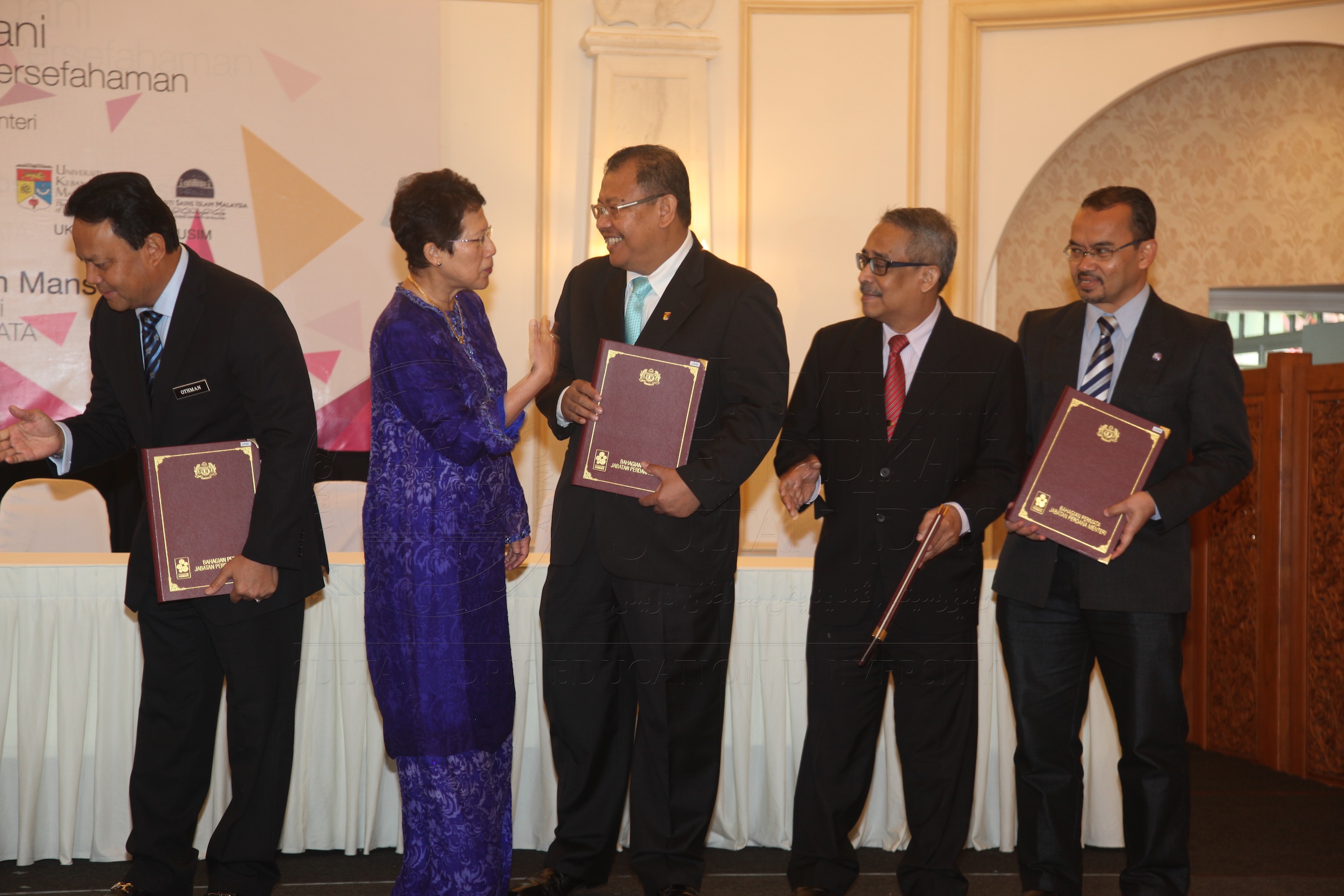 PRO15 172 MOU IMG 0541